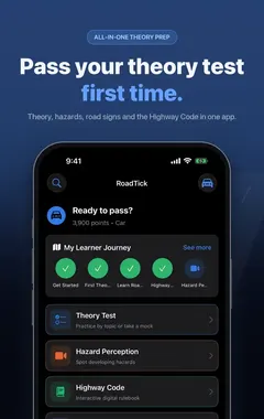 RoadTick 首页，包含理论练习、模拟考试和危险感知